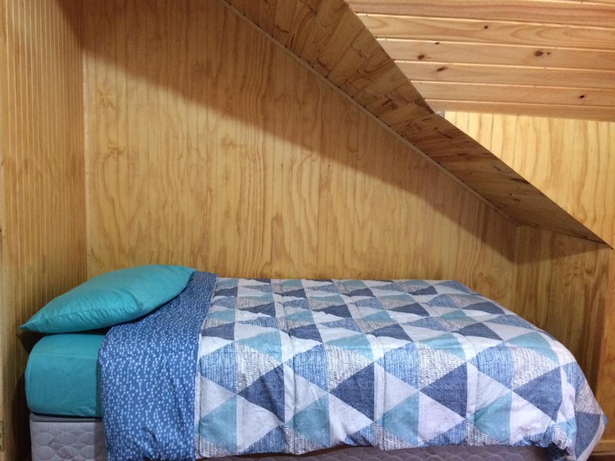 Camping & Hospedaje Rio Laja El Manzano  Szoba fotó